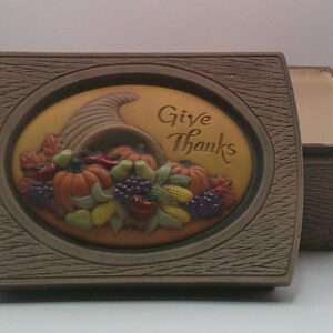 D2094.1 Seasons Box with Cornucopia Give Thanks Insert