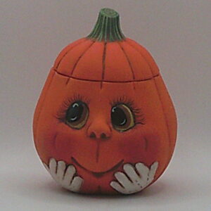 D677.2 Happy Pumpkin Box - Hands on Cheeks