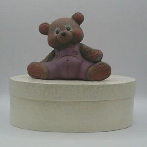 D736.1 Oval Band Box w/Sitting Bear