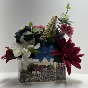 BO1122 English Tudor Countryside Floral Basket